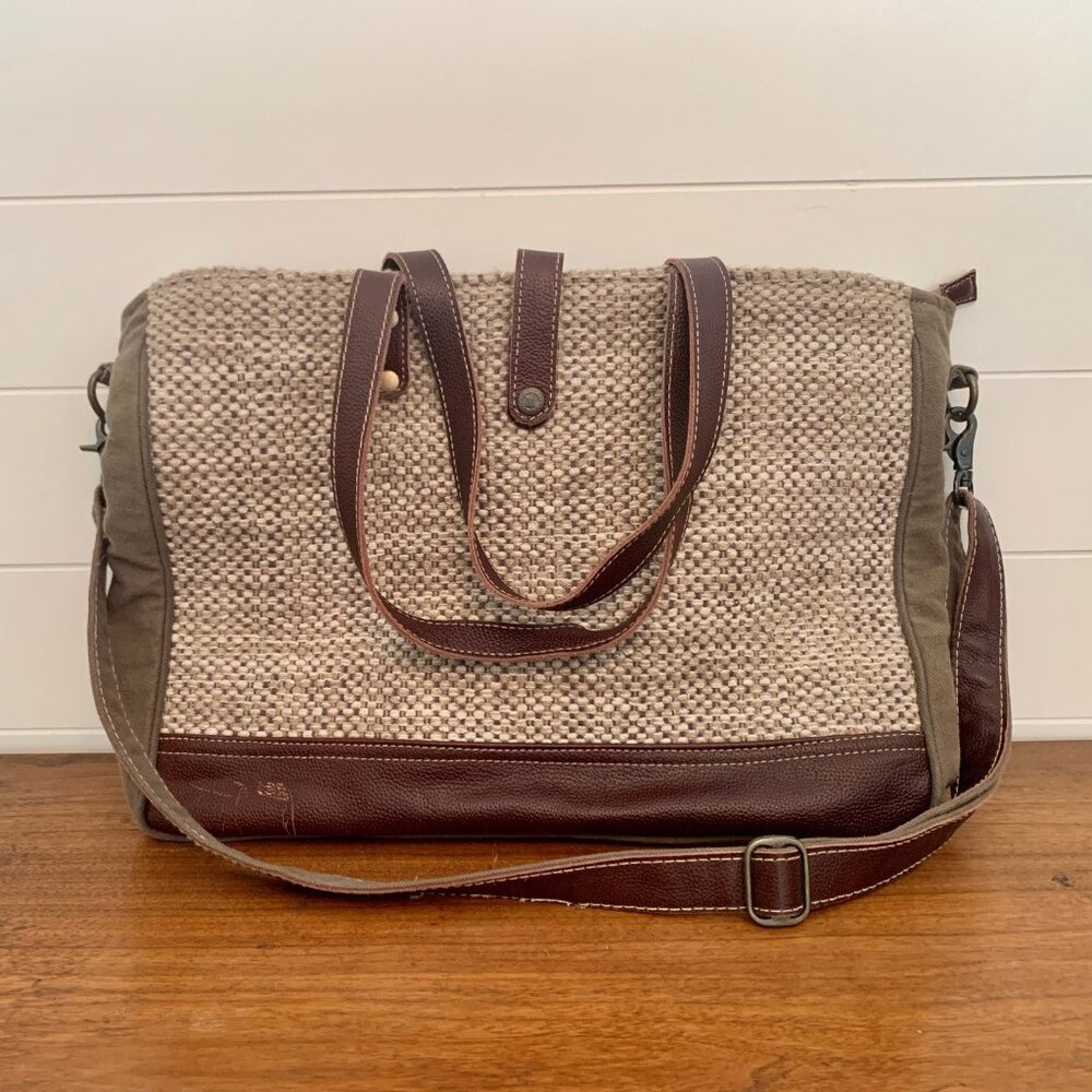Myra Bag